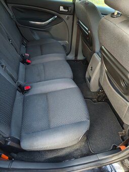 Ford C-MAX 2.0tdci 100kw TITANIUM - 12