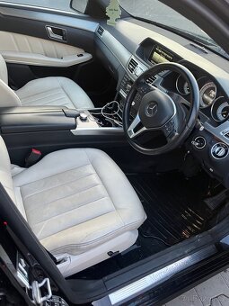 Mercedes e220 - 12