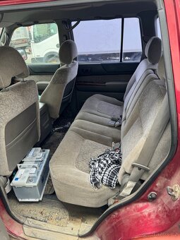 Nissan Patrol Y61 - 12