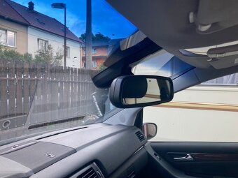 Mercedes Benz B200 - 12