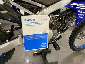 Yamaha yzf 250 - 12