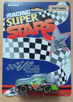 matchbox Chevrolet Lumina varianty - 12