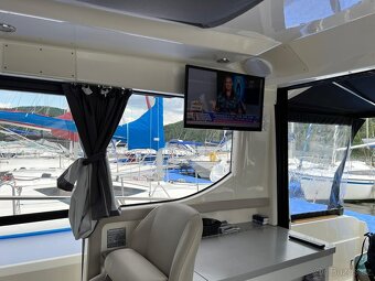 QUICKSILVER Activ 905 WEEKEND + MERCURY F 300 V8 EFI EXXLPT - 12