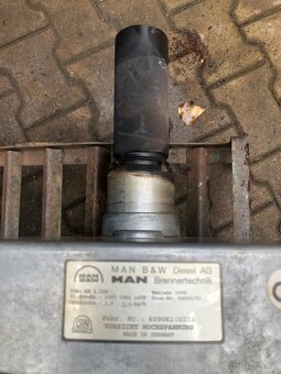 Prodám litinový kotel na olej  15-22 Kw - 12