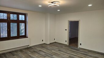 Pronájem bytu 3+KK 83m² - 12