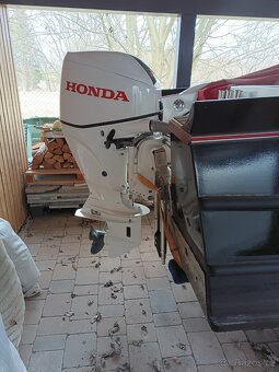 Kajutová loď CAFFE CRUISER, motor Honda BF40E – 40/60 hp - 12