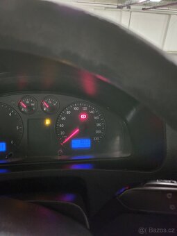 VW Transporter T5 1.9tdi 77kw 6 míst. bez DPF - 12