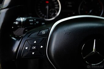 Mercedes-Benz GLA 200 d A/T - 12