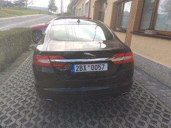 Jaguar xf 3d - 12