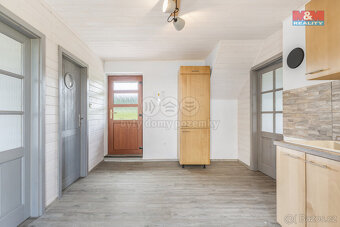 Prodej rodinného domu, 245 m², Ostružno - 12