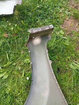 NISSAN NAVARA D23 RV 2020 BLATNÍK PRAVÝ A LEVÝ - 12