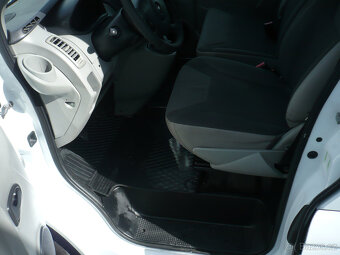 Opel Vivaro 2.0DCI  L2H1 Klimatizace - 12