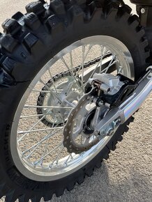 Kawasaki KLX 250 - 12