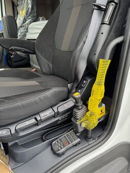 Prodám, nový DAF XF 530ps FAT 6x4 S3 sklápěč Vs mont, závěs - 12