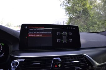 BMW rad 5 Touring 530d xDrive Mpaket LED+ 360 cam Webasto - 12