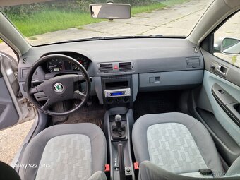 Škoda Fabia 1.4 MPI 44kw - 12