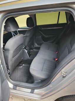 Škoda Octavia III 1.6 85kw Combi Facelift - 12