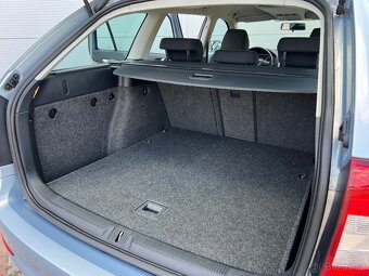 Škoda OCTAVIA II 1.6TDI 77KW Combi,Tažné,Alu R15,181TKM,Temp - 12