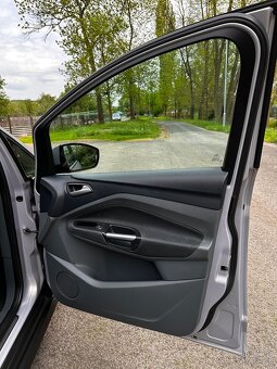 Ford cmax 1.6tdci 85kw Titanium víkend=sleva - 12