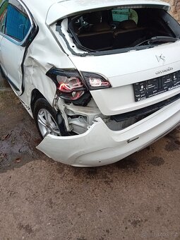 Citroen DS4 1.6 HDi automat ( 82 kW - 9HR ) r.v.2013 - 12