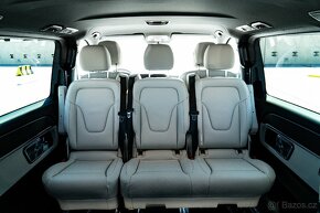 Půjčovna minivanů Mercedes-Benz V class - 12