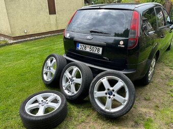 Ford Focus combi 1.8 TDCi, 85 kW, 2 sady kol nová STK - 12