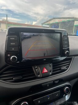 Hyundai I30 CRDi 1.6/2021/Sprievodné vozidlo/DPH - 12