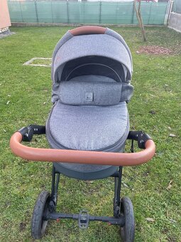 Kočárek Camarelo Zeo 01 - 12