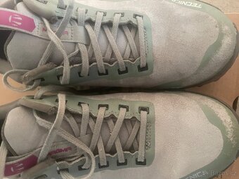 Boty Technika velikost 39 1/2 - 12
