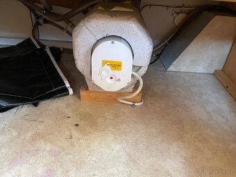 Avento Exclusief 455, 4 osoby, fr.postel, bojler, stan - 12