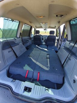 Ford galaxy 2,0i - 12