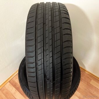HONDA CR-V 5 5x114,3 R19 ET45+LETNÍ 235/55R19 7,5mm - 12