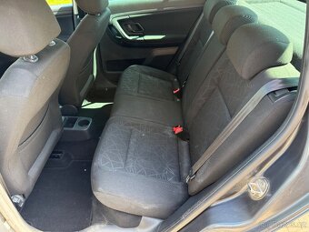 ŠKODA FABIA 2011 1.4i 16v AMBIENTE 152.000km FACELIFT - 12