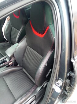 Škoda Octavia 3 RS 2.0Tdi 135kw manuál - 12