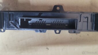 BMW X3 2,0d E83 4x4 2006 DÍLY - 12