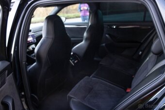 Škoda Superb Combi 2.0 TDI Sportline DSG - 12