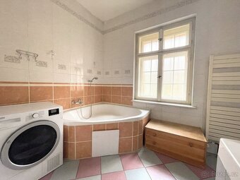 Prodej rodinné domy, 300 m² - Nový Bor - Arnultovice. - 12
