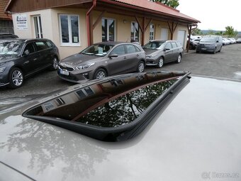 Volkswagen Passat 1.4 TSi 90kW serviska, 2x kola - 12