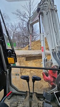Takeuchi TB290 - 12