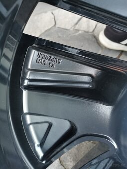 Originální alu kola na VW id.7 zimní 19" - 12