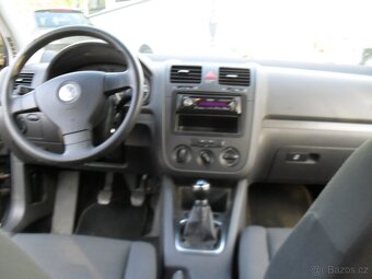 Volkswagen  Golf 1.4í - 12