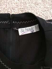 Nové dámské pouzdrové šaty Six Friends - 12