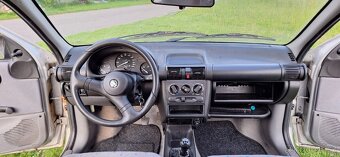 Opel CORSA 1.0 12V ECOTEC 3 dv. 1999 - 12