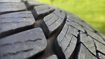 205/55 R16 Fulda Kristall   Zimni 
205/55 R16 91 H Zimní - 12