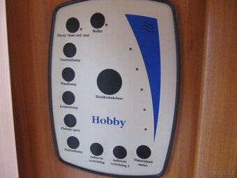 Prodám karavan Hobby 410 sfe,r.v.2007 + mover, markýza ,stan - 12