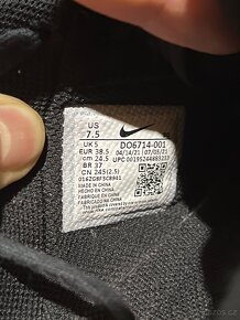 Nike Air force 1 Vel 38,5 - 12