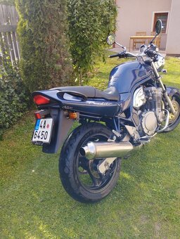 Suzuki bandit 600 - 12