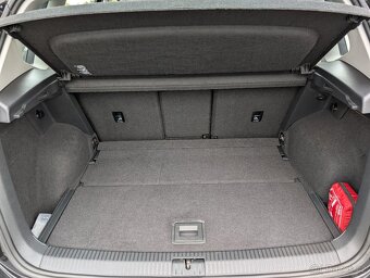 VW GOLF SPORTSVAN 1.6TDi 81kW TAŽNÉ, VYHŘ. SEDADLA - 12