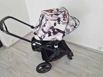 Kočárek Bugaboo Fox - hluboký i sporťák - 12