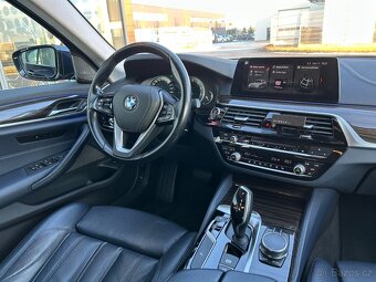 Prodám BMW 540i xDrive Luxury Line - 12